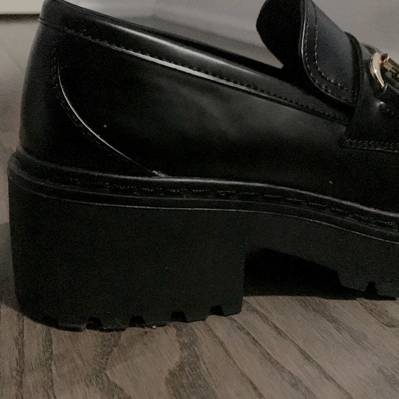 STEVE MADDEN BLACK LOAFERS FOR SALE!!! - Picture 5 of 5